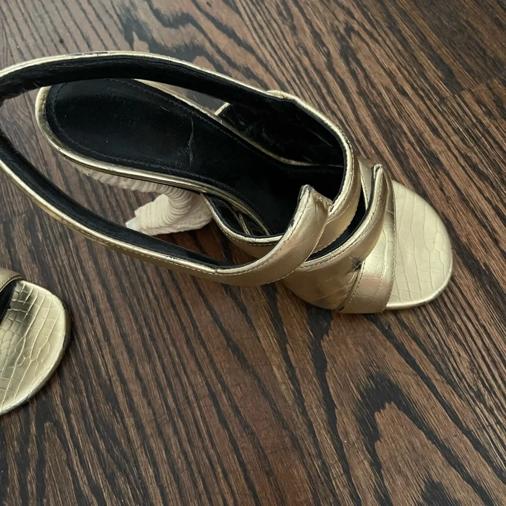 Givenchy Gold Croc-Embossed Heels - Picture 6 of 11